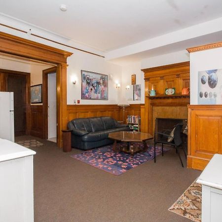 Large Private Room 10Min Walk To Fenway,Bc,Bu,T Brookline Exterior foto